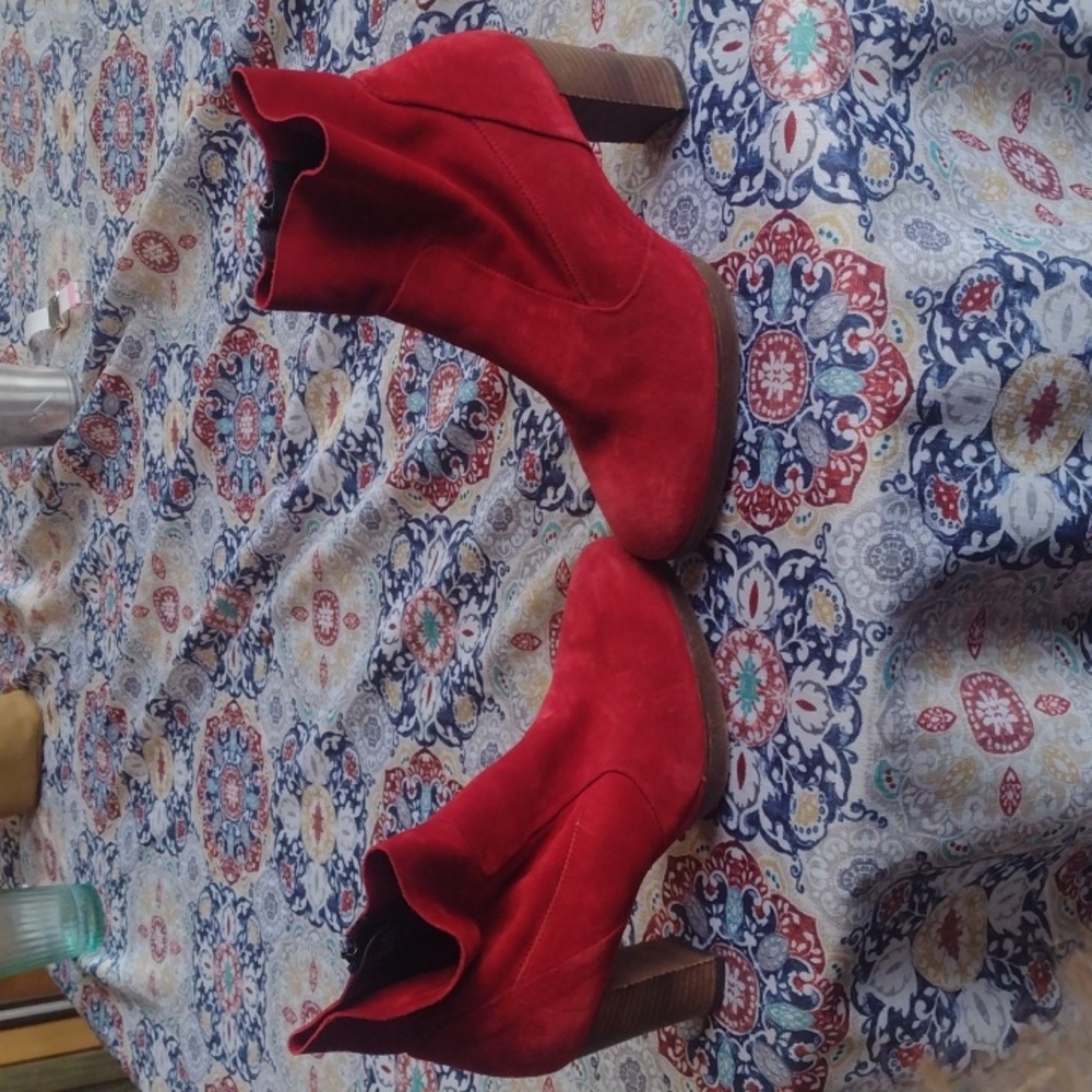 Paul Green Red Suede Ankle Boots - Picture 3 of 10